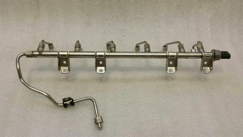 BMW BMW 6 Series E63 F10 E90 Fuel Line 7535897 Fuel Line N53 3.0i