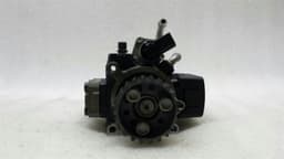 VW Volkswagen Golf Unknown Fuel Pump Mechanical 03L130755AN Fuel Pump 1.6 TDI — thumbnail 3