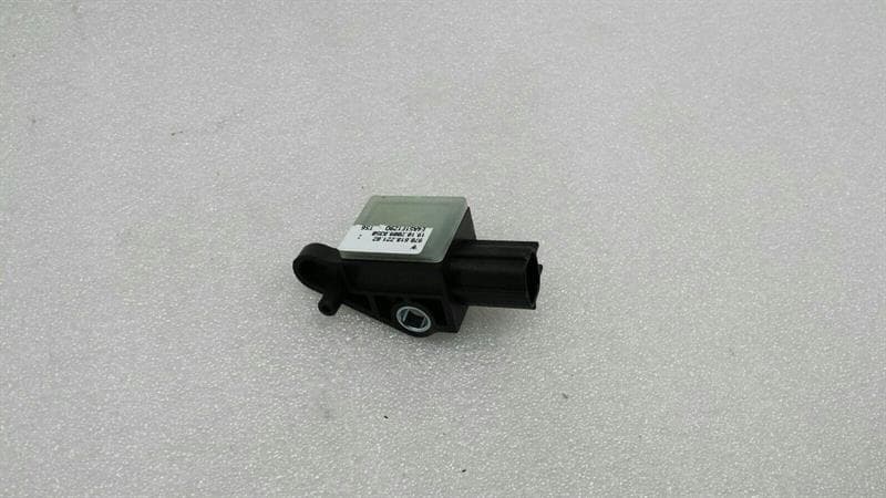 Porsche Panamera 970 Crash Sensor 97061822102 Impact Sensor