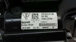 PORSCHE PORSCHE Panamera 970 Luftverteiler links 97057221100 Left Air Duct Tube Heater — thumbnail 3