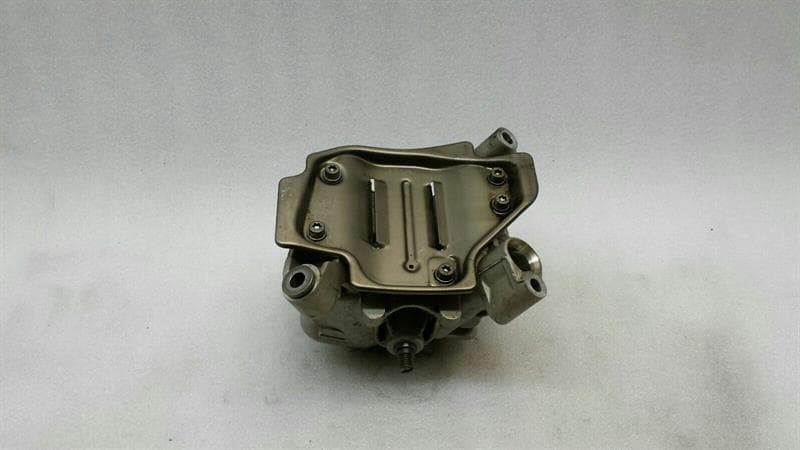BMW BMW 5 Series GT F07 oil pump 7612772 oil pump 4.4i N63B44 V8 F01 F10