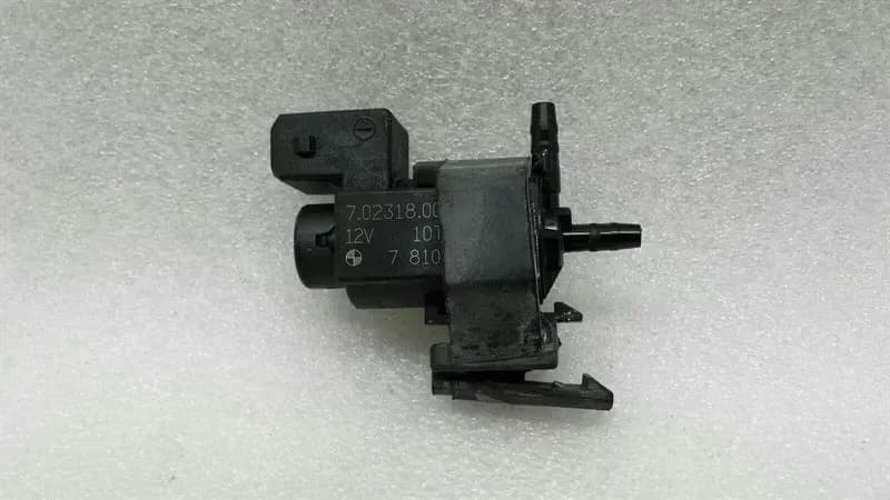 BMW 5 Series E60 Vacuum Valve Solenoid 7810831 Vacuum Valve