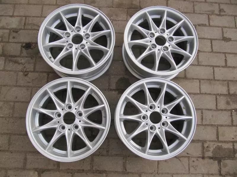 BMW BMW Z4 E85 E86 Alloy wheel set 7J x16 ET47 6758189 alloy rim