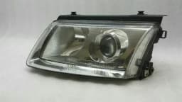 VW Volkswagen Passat B5 Left Headlamp Headlight Left Xenon — thumbnail 1