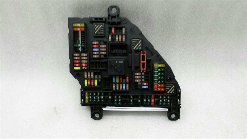 BMW BMW 5 Series F07 GT F10 Fuse Box 9210857 Fuse Box