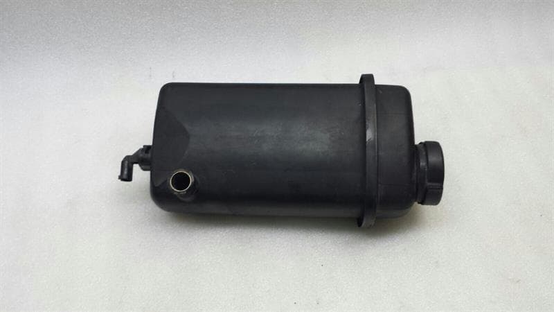 BMW BMW 5 Series E39 ALPINE B10 expansion tank 17411670 cooling water tank