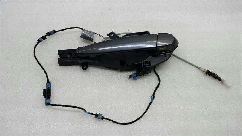 BMW BMW 1 Series E87 RHD front left door handle 7200935 right handlebar