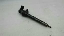 VW VW Golf VII injector 04L130277AJ injector nozzle injector 1.6 TDI CLH — thumbnail 1