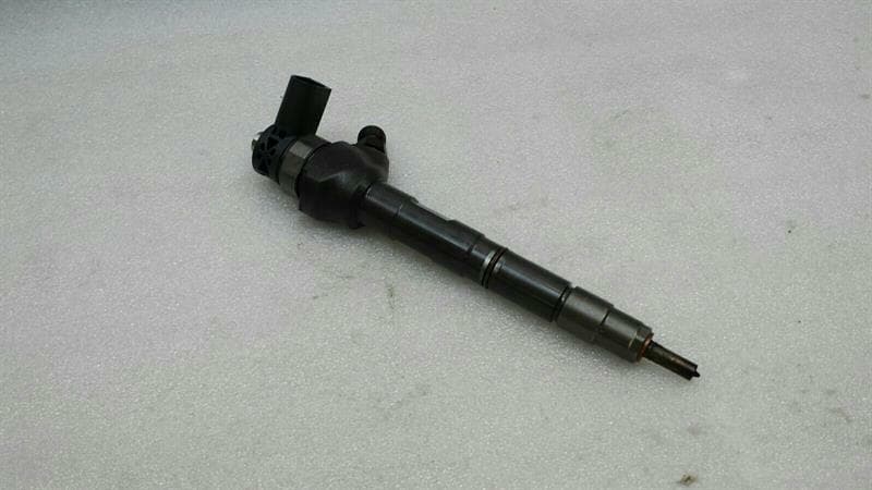 VW VW Golf VII injector 04L130277AJ injector nozzle injector 1.6 TDI CLH