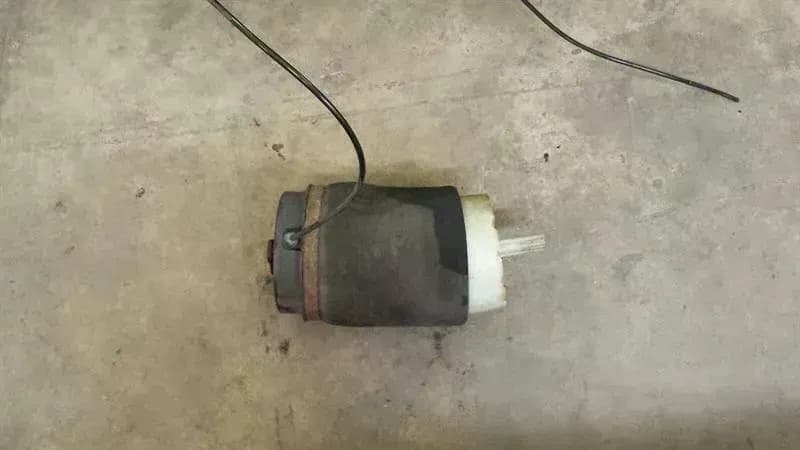 LAND ROVER Range Rover Vogue L322 Rear Air Suspension RKB500240 Airmatic Shock Absorber