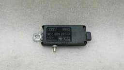 AUDI Audi S6 C5 Amplifier Antenna 4B5035225C Antenna Amplifier — thumbnail 4