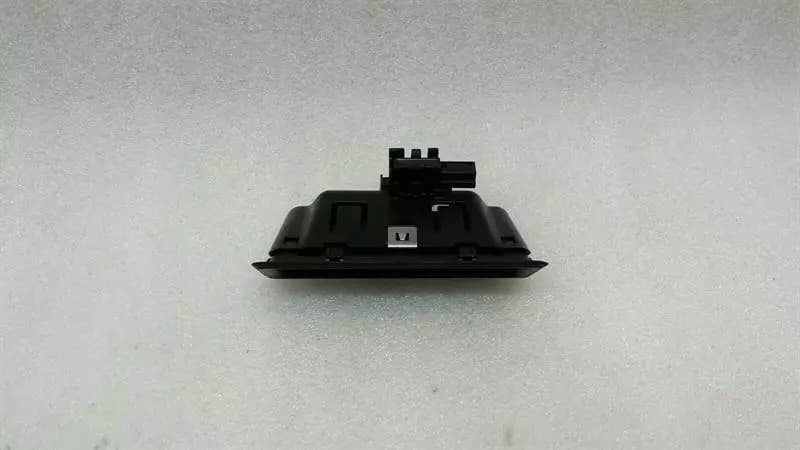 BMW 5 Series E60 rear limestone switch 7118158 boot lock switch