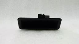 BMW BMW 5 Series E60 rear limestone switch 7118158 boot lock switch — thumbnail 2