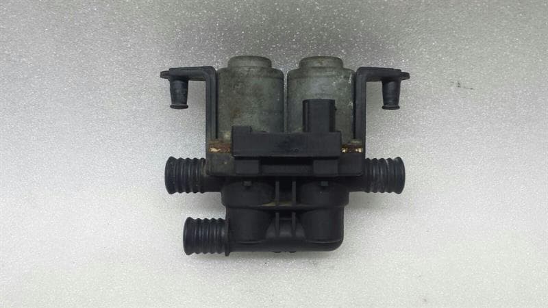 BMW BMW 7 series E65 E66 water valve heater valve 64116908294 scrapping