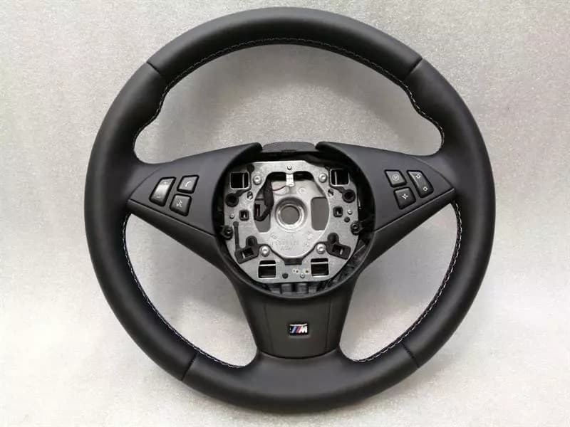 BMW BMW M5 MANUAL M6 SWITCH STEERING WHEEL 32342283933 STEERING WHEEL SPORT FULL LEATHER