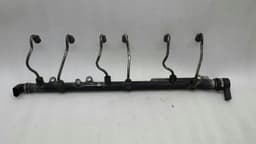 BMW BMW 7 series E66 E65 injection strip pipe distributor 7795514 fuel rail 730D 3.0D — thumbnail 4