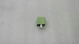 BMW BMW 7 series E66 facelift fuel pump relay 8373700 relay — thumbnail 1
