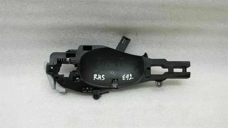 BMW BMW 3 Series E92 Door Handle 51217199838 Door Handle Carrier
