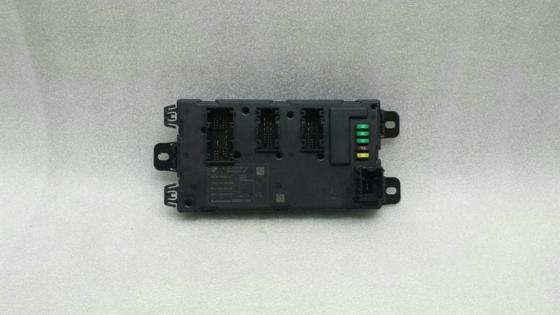 BMW BMW 1 Series F21 F20 Fuse Box 9317177 Fuse Box
