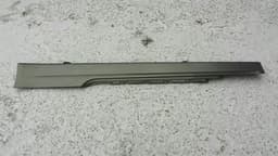 BMW BMW 6 Series E63 side sills left 51777074419 left side skirt — thumbnail 7