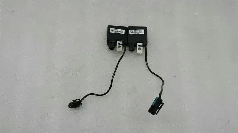 BMW BMW X5 E53 Audio Suppression Filter 8380945 Antenna Amplifier Fuba
