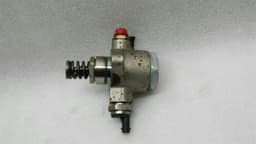 AUDI Audi RS5 8T Fuel Pump 079127025N High Pressure Fuel Pump CFS 4.2 V8 — thumbnail 4