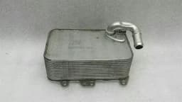 AUDI Audi A6 4G oil cooler 059117021R oil cooler radiator 3.0 TDI V6 — thumbnail 1