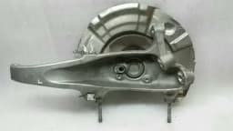 BMW BMW 5 Series F10 M5 M6 Left Front Hub 31212284053 Wheel Bearing Housing Front Left — thumbnail 1