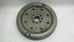 VW Audi Volkswagen GTI CCZ DSG Flywheel 06J105266AE Flywheel 2.0 TSI — thumbnail 2