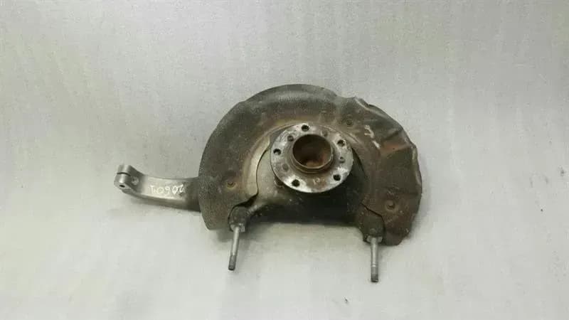 BMW BMW M5 F10 Right Front Hub 31212284054 Wheel Bearing Housing Front Right
