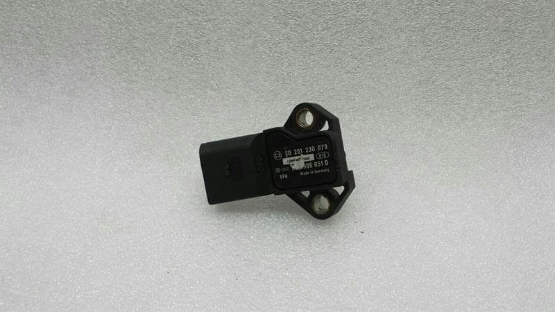 VW VW Golf Map Sensor 038906051D Intake Temperature Sensor 2010 GTI CCZ 2.0