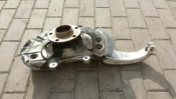 BMW BMW F01 F07 Wheel Bearing Housing Knuckle Front Left 31214082753 Front Left Hub — thumbnail 5