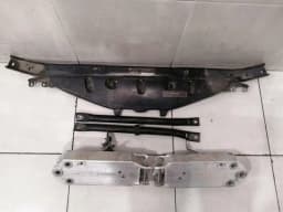 BMW BMW 5 Series F07 GT radiator support front panel 7188851 locksmith front mask — thumbnail 2