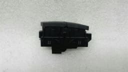 MERCEDES-BENZ MERCEDES ML W166 FLH door lock switch A2049058502 door lock switch left — thumbnail 5
