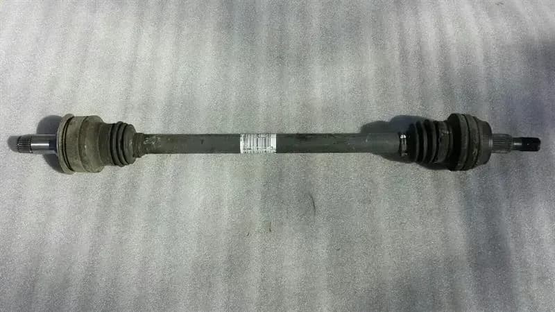 Mercedes ML W166 drive shaft rear right A1663501010 rear right drive shaft