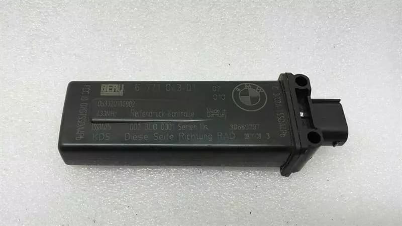 BMW 5 Series F07 GT Tyre Pressure Antenna 6771043 Tire Pressure Control Antenna