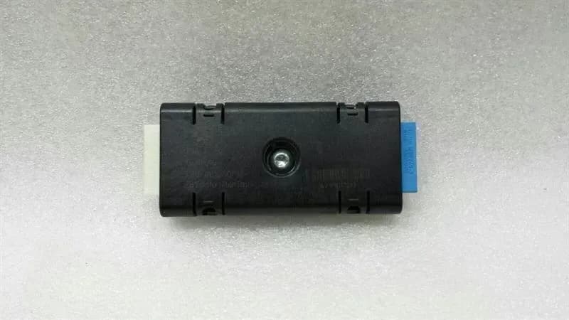 BMW BMW 5 Series F07 GT Interference Suppression Filter 65209151772 Antenna