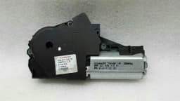BMW BMW 5 Series F07 GT drive unit sunroof engine 67619127381 sunroof engine — thumbnail 4