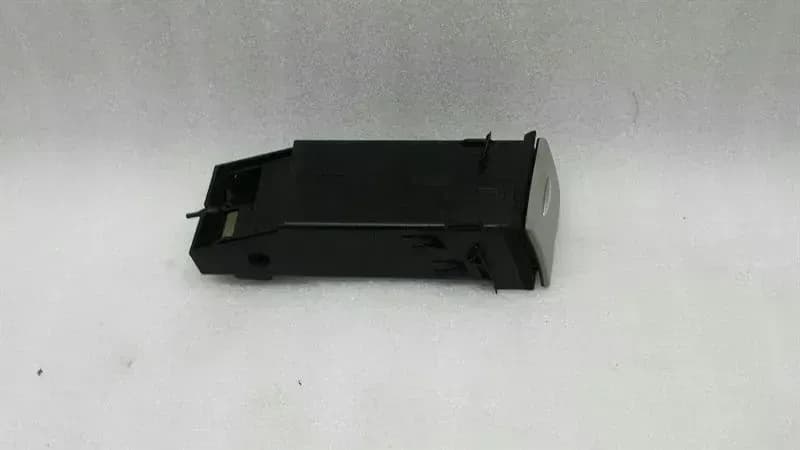 MERCEDES-BENZ Mercedes E Class W212 RHD Glovebox A2126803191 right-hand drive tray