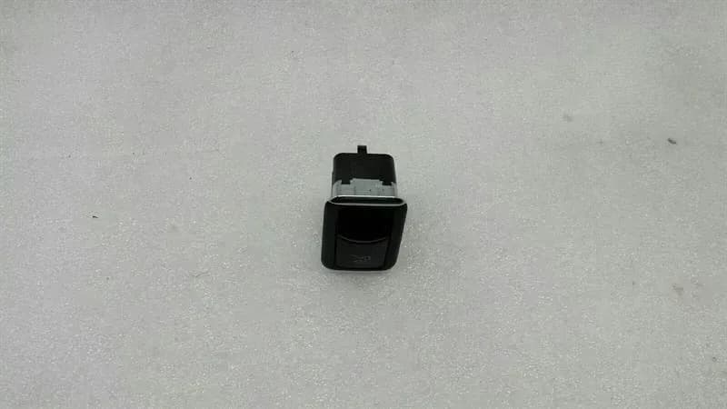 MERCEDES-BENZ Mercedes E Class W212 Boot Lid Opener Switch A2128204510 Tailgate Switch