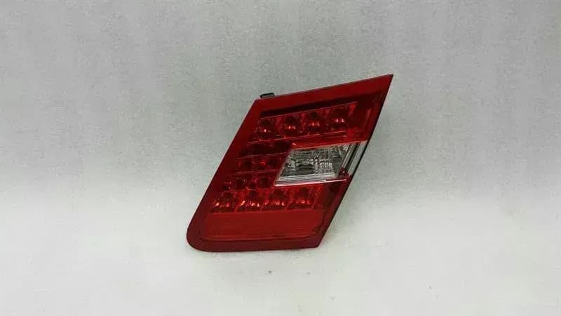 MERCEDES-BENZ Mercedes E Class Unknown Right Rear Light A2128203264 Rear Right Tail Light