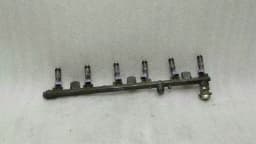 LEXUS XUS IS200 Fuel Rail 23270-73010 Injection Strip Distributor Injector Complete — thumbnail 6