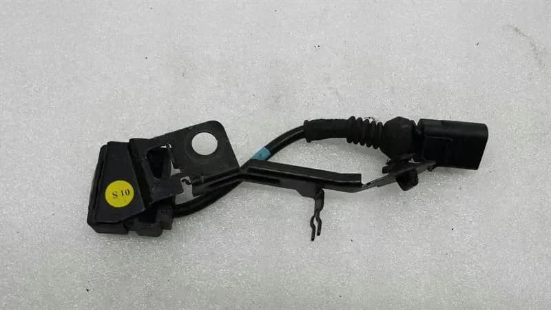 Audi A8 8E Acceleration Sensor 4E0907651G Acceleration Sensor Level Sensor