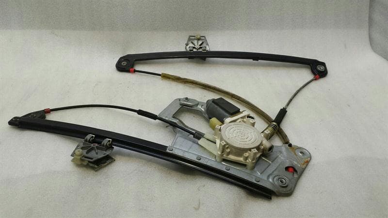 BMW BMW 5 Series E39 Right Front Door Winder 8159832 Window Regulator Front Right