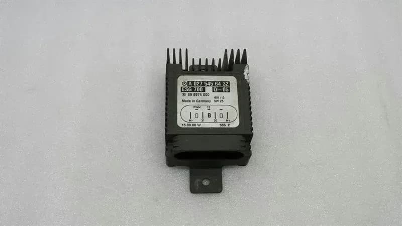 2001 Mercedes S-Class A0275456432 ECU Auxiliary Fan Cooling Control Unit