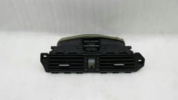 BMW BMW 5 Series E60 Center Air Vent 9112206 Ventilation Nozzle Vent Grille Center LCI — thumbnail 6