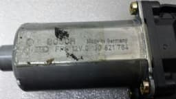 AUDI Audi A8 8E RHD door window engine 4E2959801 right hand drive — thumbnail 4