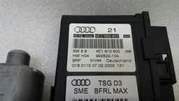 AUDI Audi A8 8E RHD door window engine 4E2959801 right hand drive — thumbnail 6