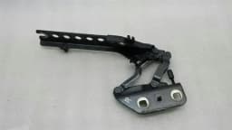 AUDI Audi A8 8E Bonnet Hinge RHS 4E0823302E Bonnet Hinge Right — thumbnail 1