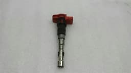AUDI Audi A8 8e Ignition Coil 077905115E Ignition Coil 4.2 V8 — thumbnail 1